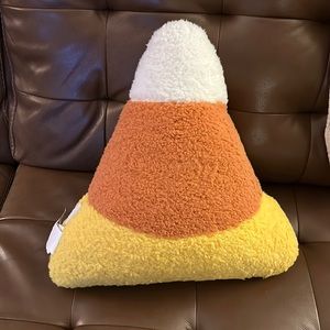 Candy corn Sherpa pillow NWT